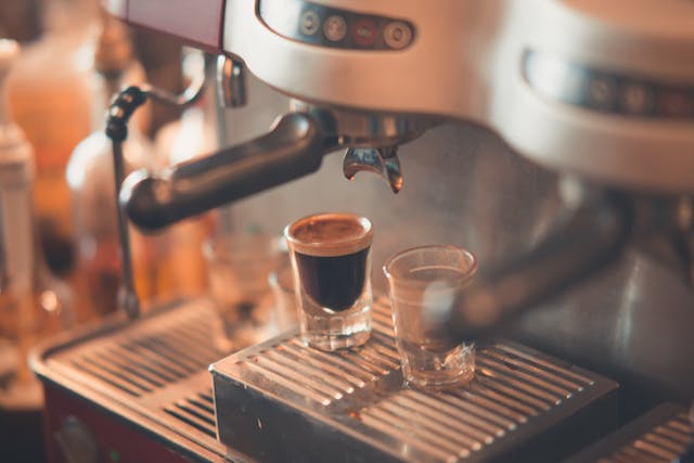 Comment choisir sa machine à café en fonction de sa consommation ?